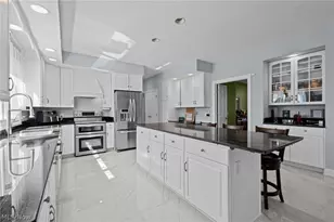 6162 Chagrin Highlands Dr, Solon, OH 44139 - Photo 16