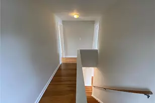 805 E 254th St, Euclid, OH 44132 - Photo 8