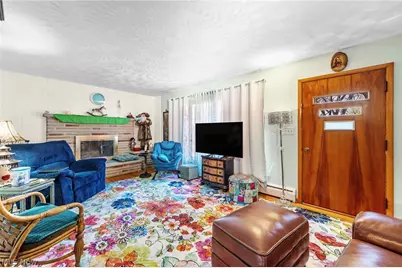 67 Valencia Drive, Cuyahoga Falls, OH 44223 - Photo 4