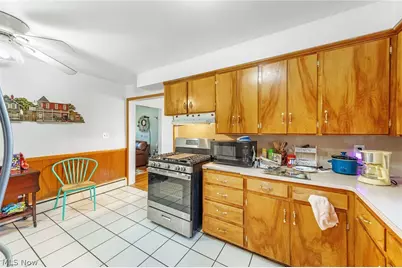 67 Valencia Drive, Cuyahoga Falls, OH 44223 - Photo 8