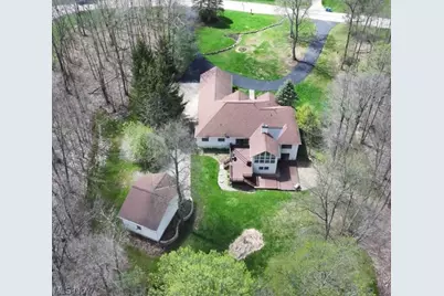 9855 Breckenridge Drive, Chardon, OH 44024 - Photo 14