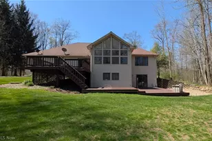 9855 Breckenridge Dr, Chardon, OH 44024 - Photo 10