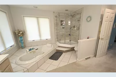 9855 Breckenridge Drive, Chardon, OH 44024 - Photo 28