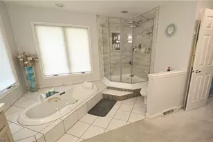9855 Breckenridge Dr, Chardon, OH 44024 - Photo 28