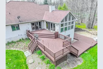 9855 Breckenridge Drive, Chardon, OH 44024 - Photo 12