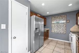 6017 Hodgman Dr, Parma Heights, OH 44130 - Photo 4