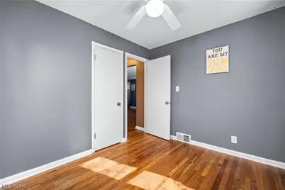 6017 Hodgman Drive, Parma Heights, OH 44130 - Photo 16