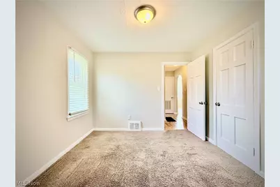 1331 Sunrise Drive, Akron, OH 44307 - Photo 12