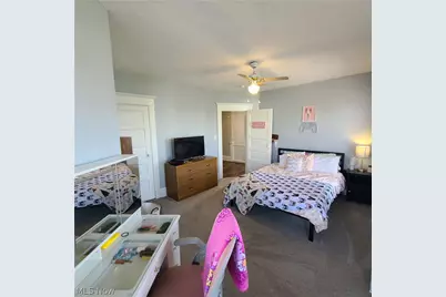 434 E Main Street, Barnesville, OH 43713 - Photo 28