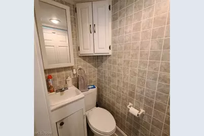 434 E Main Street, Barnesville, OH 43713 - Photo 34