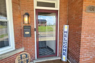 434 E Main St, Barnesville, OH 43713 - Photo 2