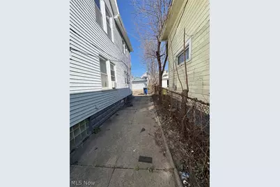 11817 Dove Avenue, Loveland, OH 44105 - Photo 2