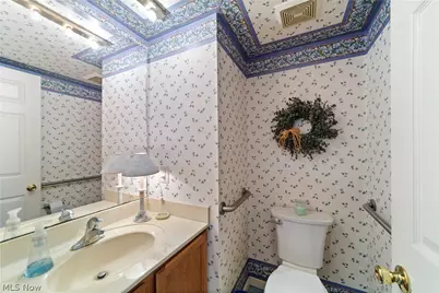 5800 Ridgeview Lane, Willoughby, OH 44094 - Photo 24