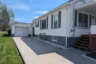 229 Church St, Hopedale, OH 43976 - Photo 4