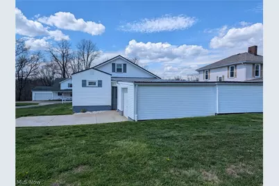 229 Church Street, Hopedale, OH 43976 - Photo 6
