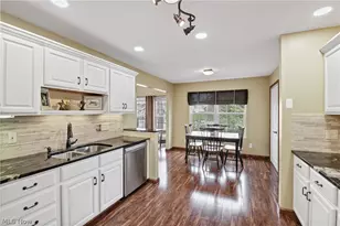 30941 Peppermill Ct, North Olmsted, OH 44070 - Photo 14