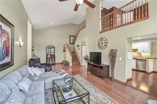 30941 Peppermill Ct, North Olmsted, OH 44070 - Photo 10