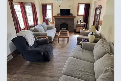 2112 Warren Avenue, Akron, OH 44320 - Photo 4