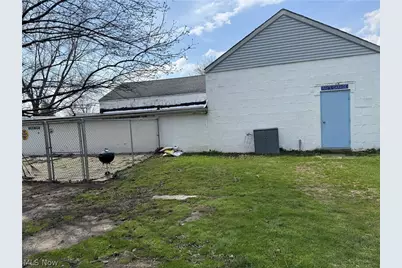 2112 Warren Avenue, Akron, OH 44320 - Photo 20