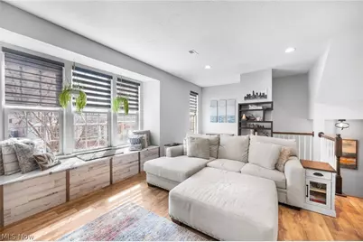 1410 Hopkins Avenue, Oakwood, OH 44107 - Photo 6