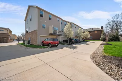 1410 Hopkins Avenue, Oakwood, OH 44107 - Photo 34