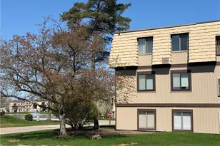 9611 Sunrise Blvd, North Royalton, OH 44133 - Photo 2
