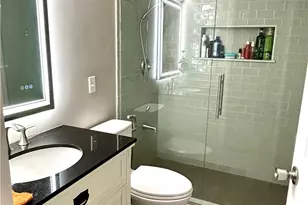 8945 Big Creek Pkwy, Strongsville, OH 44149 - Photo 14