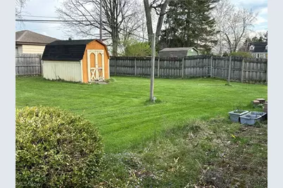 8945 Big Creek Parkway, Strongsville, OH 44149 - Photo 22