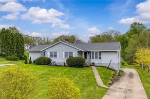 3160 Dewalt Dr, Akron, OH 44312 - Photo 8