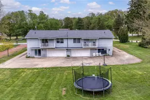 3160 Dewalt Dr, Akron, OH 44312 - Photo 26