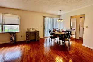3160 Dewalt Dr, Akron, OH 44312 - Photo 2