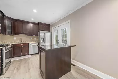 12101 The Bluffs, Strongsville, OH 44136 - Photo 32
