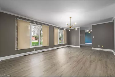 12101 The Bluffs, Strongsville, OH 44136 - Photo 12