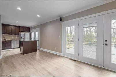 12101 The Bluffs, Strongsville, OH 44136 - Photo 18