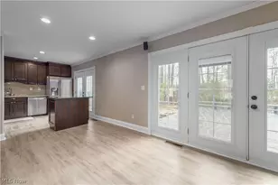 12101 The Bluffs, Strongsville, OH 44136 - Photo 18