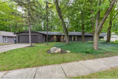 12101 The Bluffs, Strongsville, OH 44136 - Photo 1