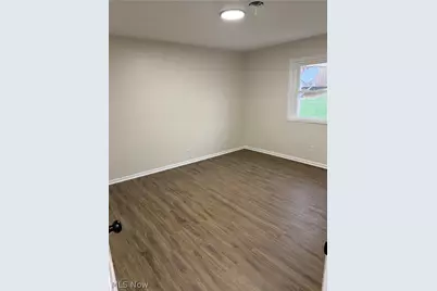 122 Royal Crest Dr, Seville, OH 44273 - Photo 6