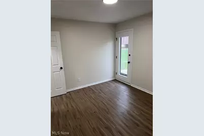 122 Royal Crest Dr, Seville, OH 44273 - Photo 10