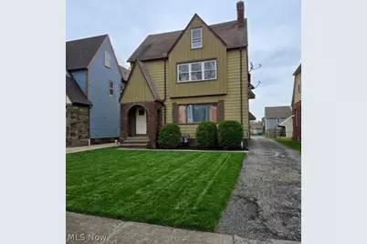 841 Hoover Avenue, Loveland, OH 44119 - Photo 1