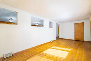 162 Locust Ln, Follansbee, WV 26037 - Photo 8