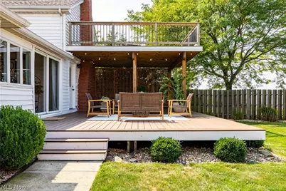 4247 E Lake Road, Sheffield Lake, OH 44054 - Photo 34