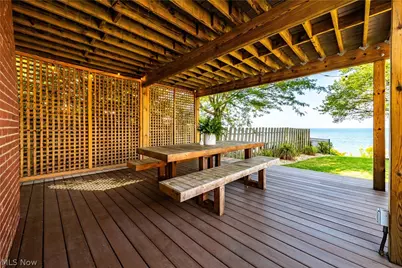 4247 E Lake Road, Sheffield Lake, OH 44054 - Photo 40