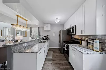 1833 Hobbits Way, Brunswick, OH 44212 - Photo 18