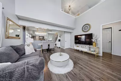 1833 Hobbits Way, Brunswick, OH 44212 - Photo 8