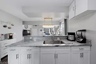 1833 Hobbits Way, Brunswick, OH 44212 - Photo 16