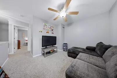 1833 Hobbits Way, Brunswick, OH 44212 - Photo 32