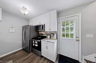 1833 Hobbits Way, Brunswick, OH 44212 - Photo 20