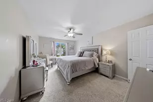 1833 Hobbits Way, Brunswick, OH 44212 - Photo 22