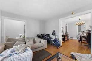 2161 Carabel Ave, Oakwood, OH 44107 - Photo 4