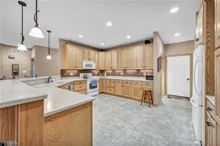 174 Circle Dr, Doylestown, OH 44230 - Photo 18